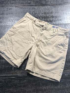 Vineyard Vines Men's 9 Inch Breaker Shorts Khaki Size 34